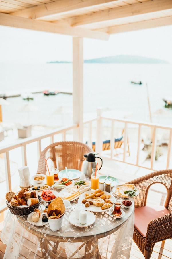 Bueyuekada Loc'Ada Hotel Adalar Luaran gambar